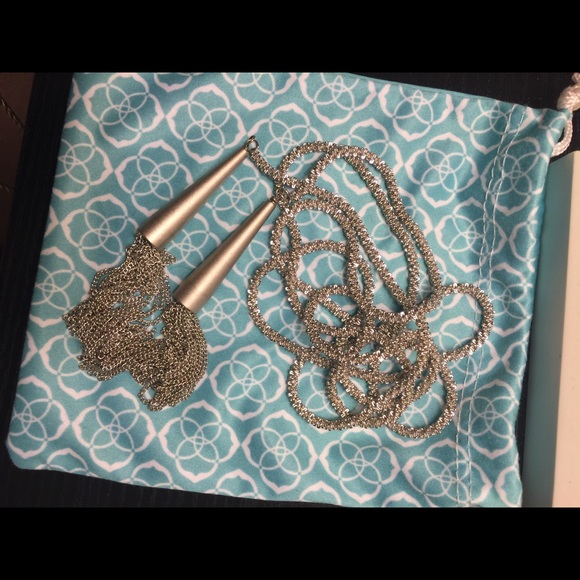 Kendra Scott Phara tassel necklace in silver