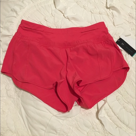 Lululemon Fast Lane Shorts in Blume Juice *new*