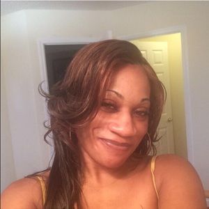 Meet your Posher, Karlita