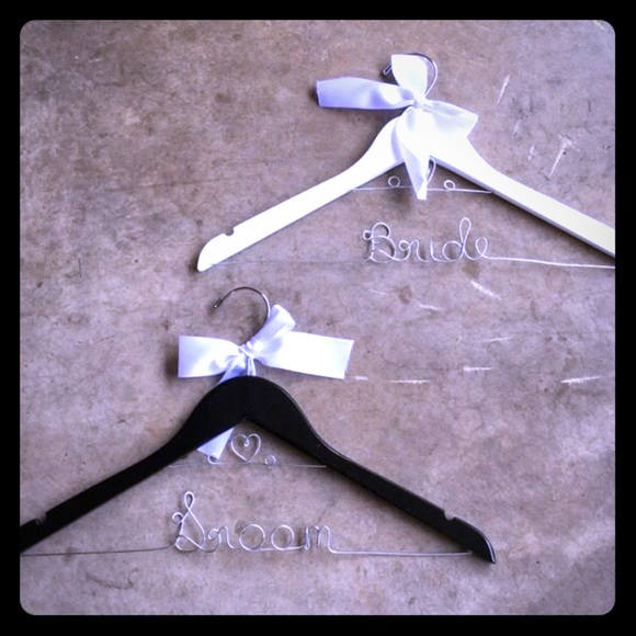 BRIDE AND GROOM HANGERS