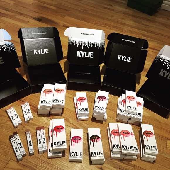 Kylie Cosmetics Packaging!
