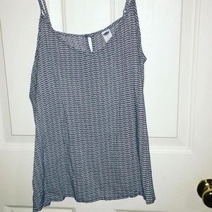 Old navy white and navy tank