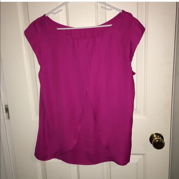 Pink scalloped back tank