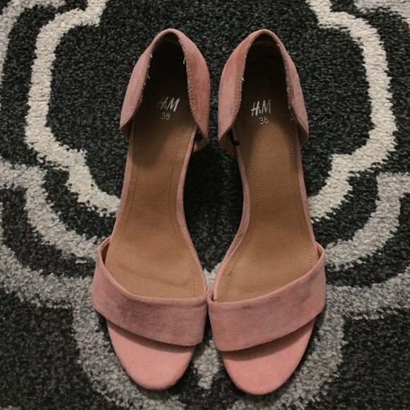 NWOT Pale pink 3in heels from H&M