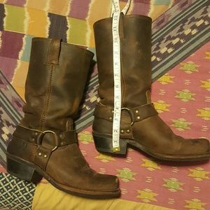 *PRICE DROP* Frye Harness boots 8.5