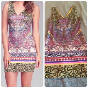 Bebe Paisley V neck Dress