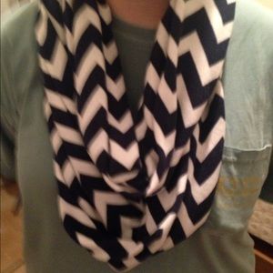 Navy/white chevron infinite scarf