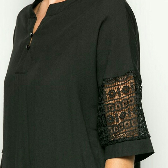 Blowout Sale Aaralyn Tunic - Picture 3 of 3