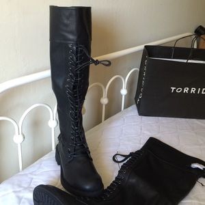 Lace up tall boots wide width (9w) $40 - on hold!
