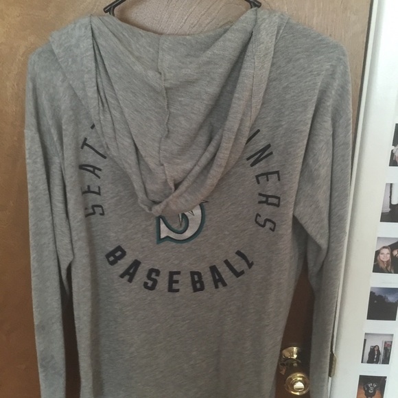 Pink Mariners sweatshirt