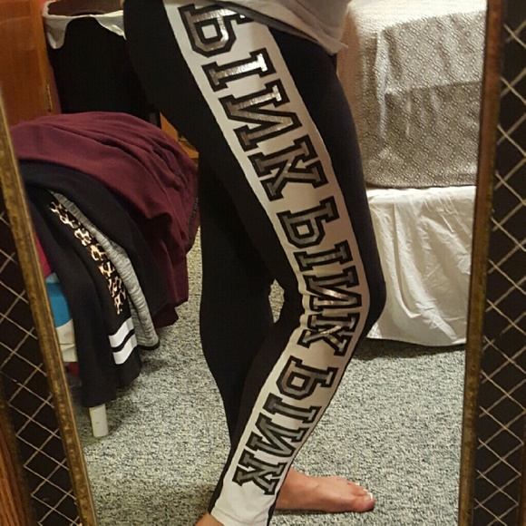 HTF VS PINK SZ L  FASHION SHOW YOGA LEGGINGS !