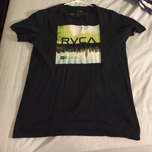 Black RVCA tee