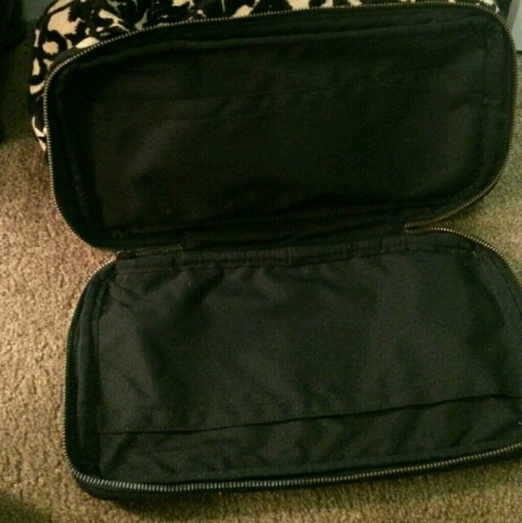 Petunia pickle bottom Black Forest Cake Diaper Bag- read notes comments - Picture 4 of 8