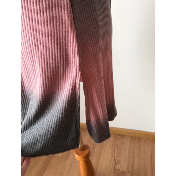 Soft Ombre Peach / Grey Tank Top - Picture 2 of 2