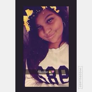 Meet your Posher, Samira