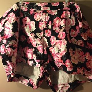 Torrid Sateen Floral Print Shorts - Size 28