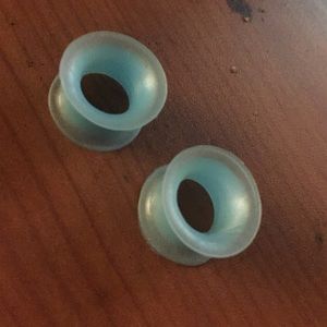 Blue silicon tunnels (9/16ths)