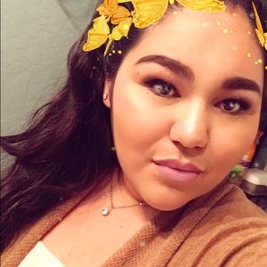 Meet your Posher, Sarai