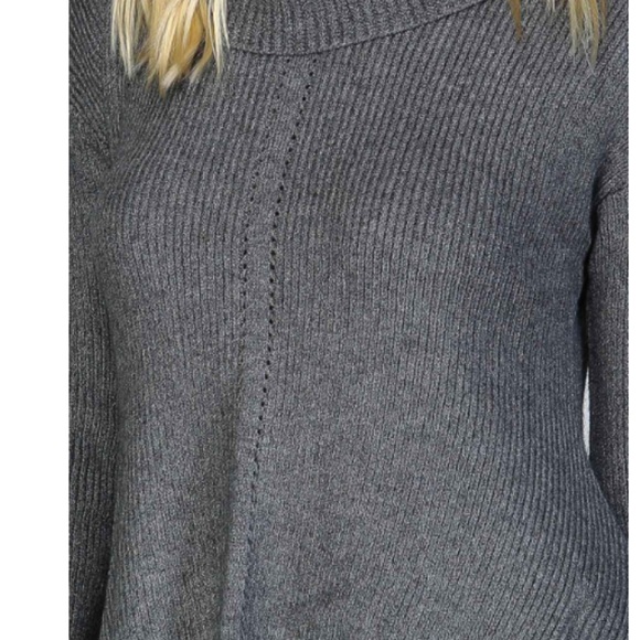 💥LAST One! Medium Cowl Neck Flare Sweater - Picture 3 of 3