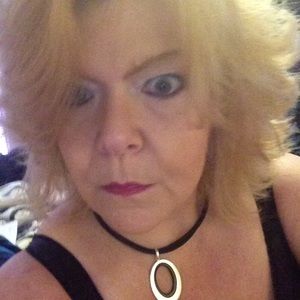 Meet your Posher, Cathy