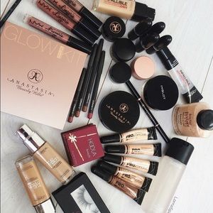 Meet your Posher, Victoria