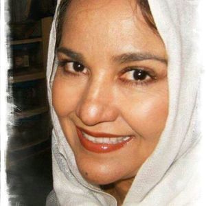 Meet your Posher, Alma