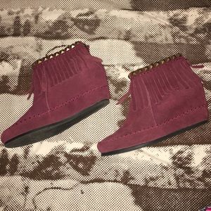 Wedge ankle boots