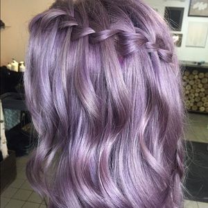 Meet your Posher, Paulee