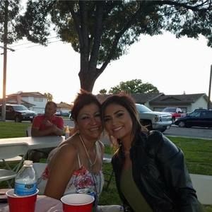 Meet your Posher, Ella