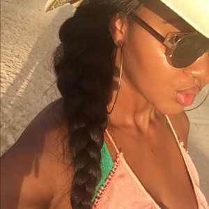 Meet your Posher, Andrea