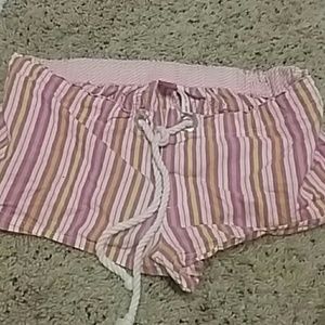 PINK VS STRIPPED SHORTS