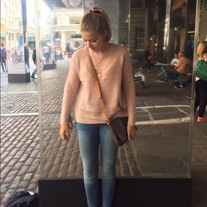Meet your Posher, Lily