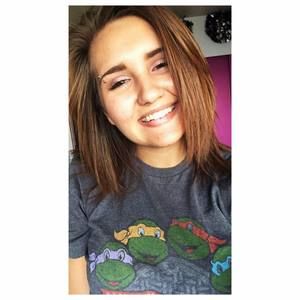 Meet your Posher, Destiny