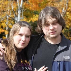 Meet your Posher, Holly