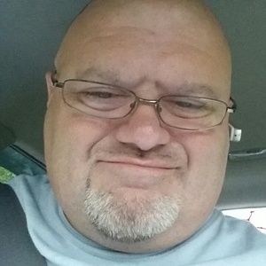 Meet your Posher, Louis