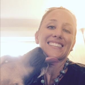 Meet your Posher, Jillian