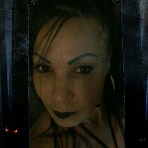 Meet your Posher, Marisol