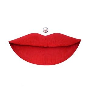 ABH Liquid Lipstick in Spicy