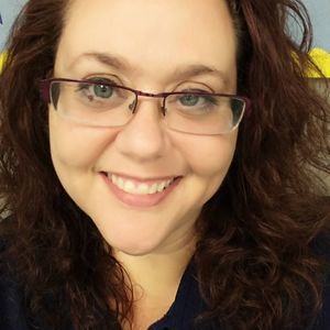 Meet your Posher, Laurie