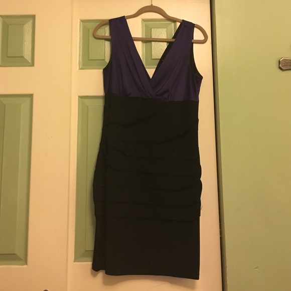 🌺 Black/purple dress