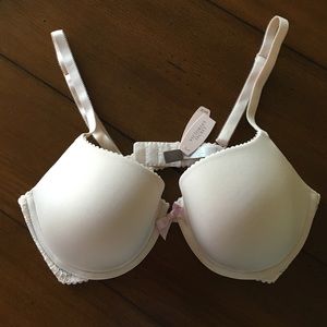 NWT 36D Victoria's Secret Angel Bra