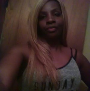 Meet your Posher, Rhonda