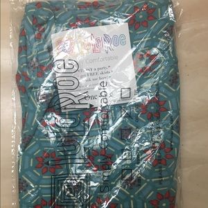 Brand new LuLaRoe one size leggings