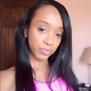 Meet your Posher, Adreonna