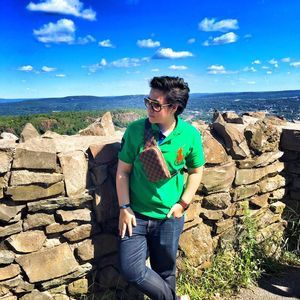 Meet your Posher, Shay