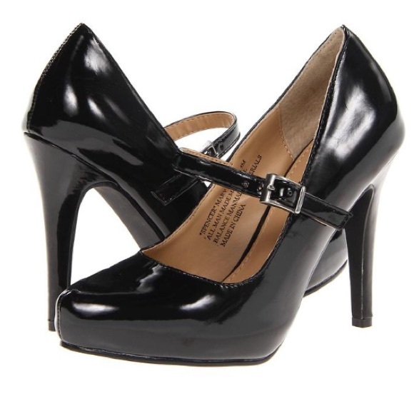 Patent Black pumps- Mary Jane style- size 9