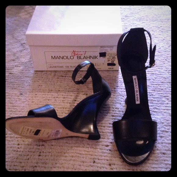 SOLD     Manolo Blahnik black calf leather