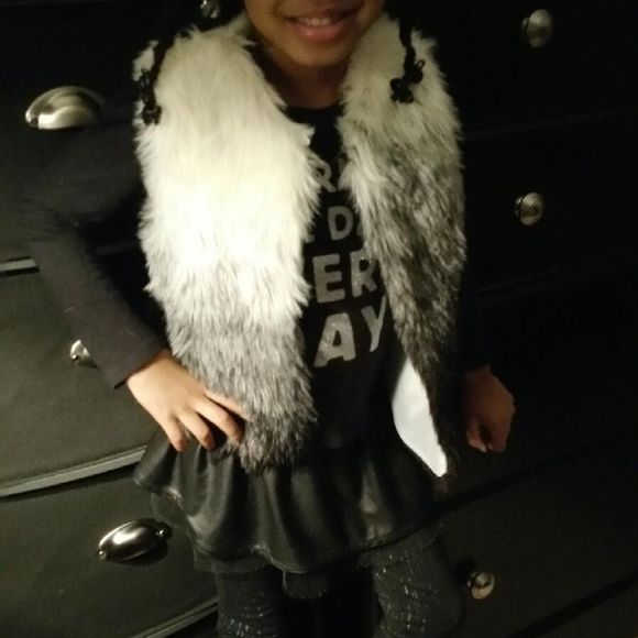 Meet your Posher, Darice