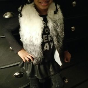 Meet your Posher, Darice