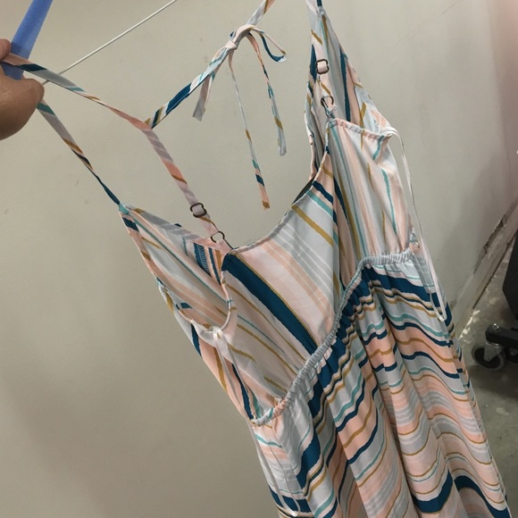 Dress - Picture 4 of 4